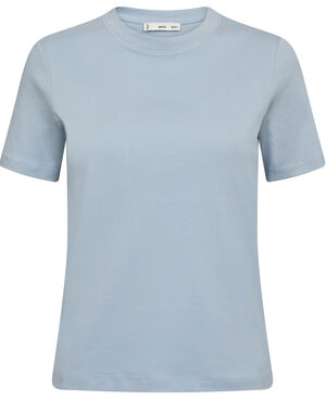 Short-sleeved cotton t-shirt