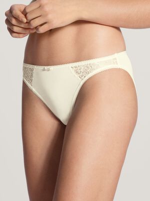 WOMEN Brief