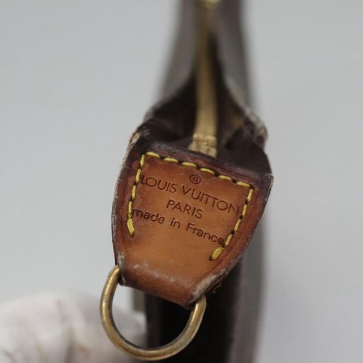 Louis Vuitton Pouch
