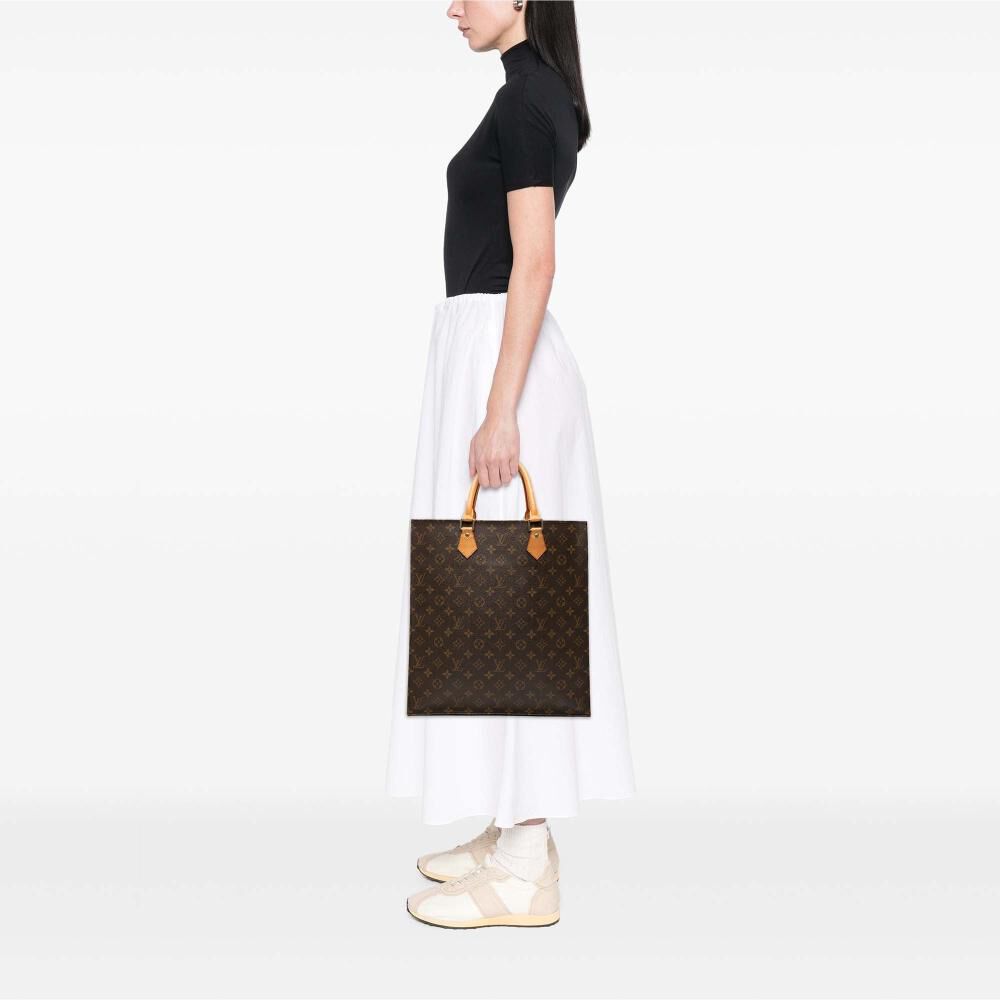 Louis Vuitton Sac Plat