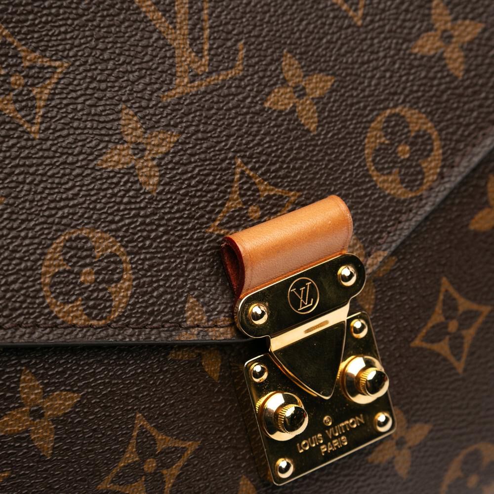 Louis Vuitton Pochette M&eacute;tis