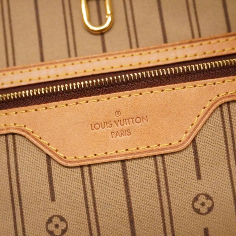 Louis Vuitton Delightful