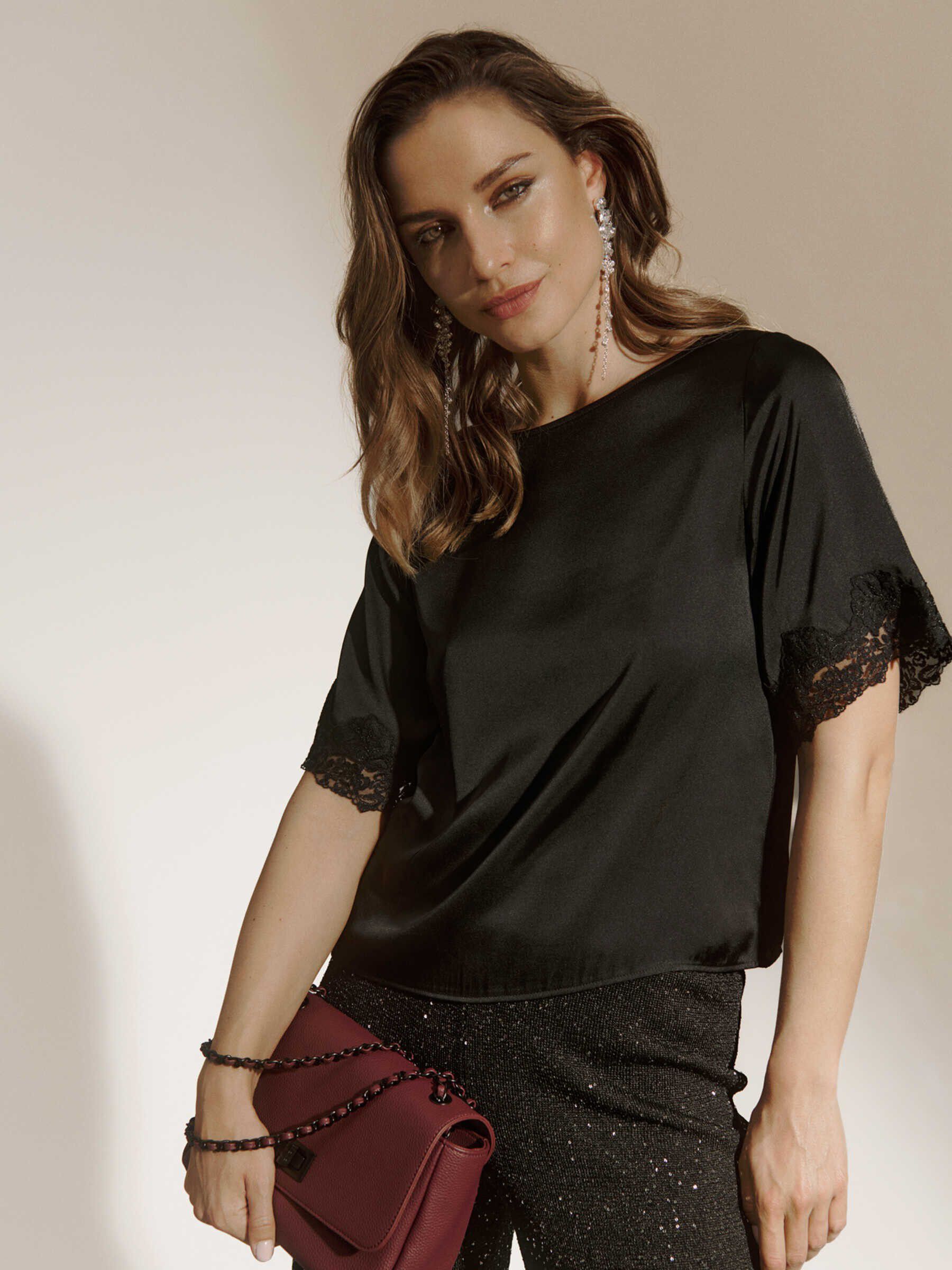 RWSatina SS Lace Boatneck Blouse