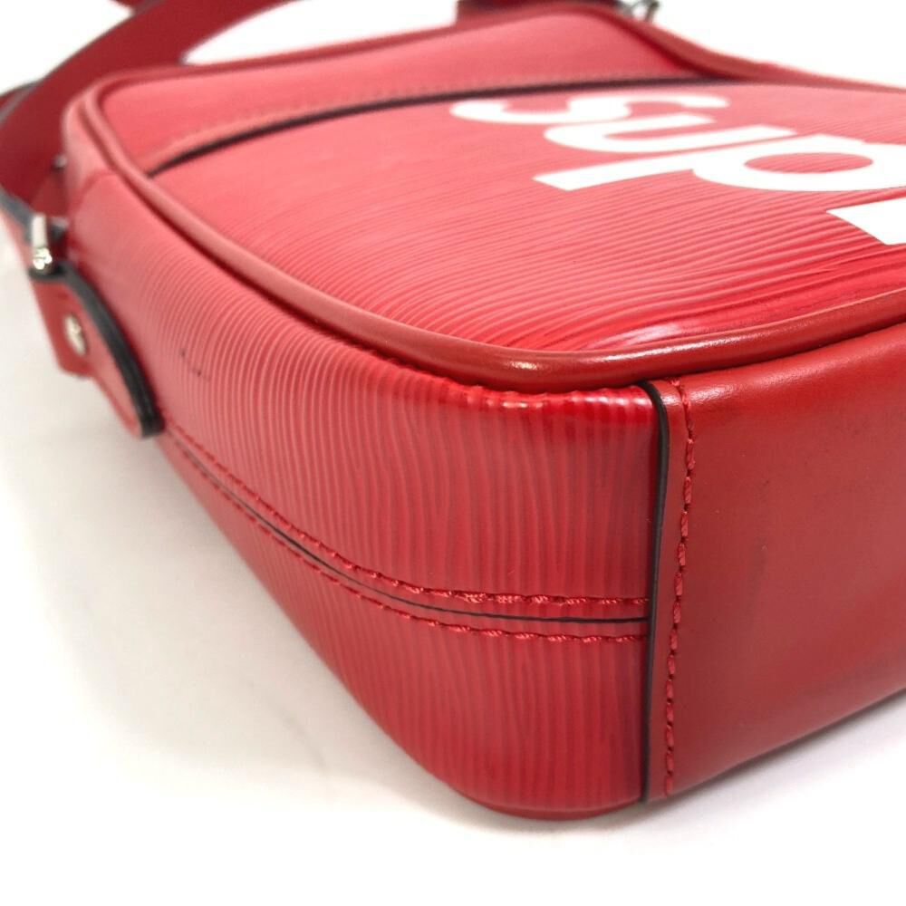 Louis Vuitton Shoulder Bags