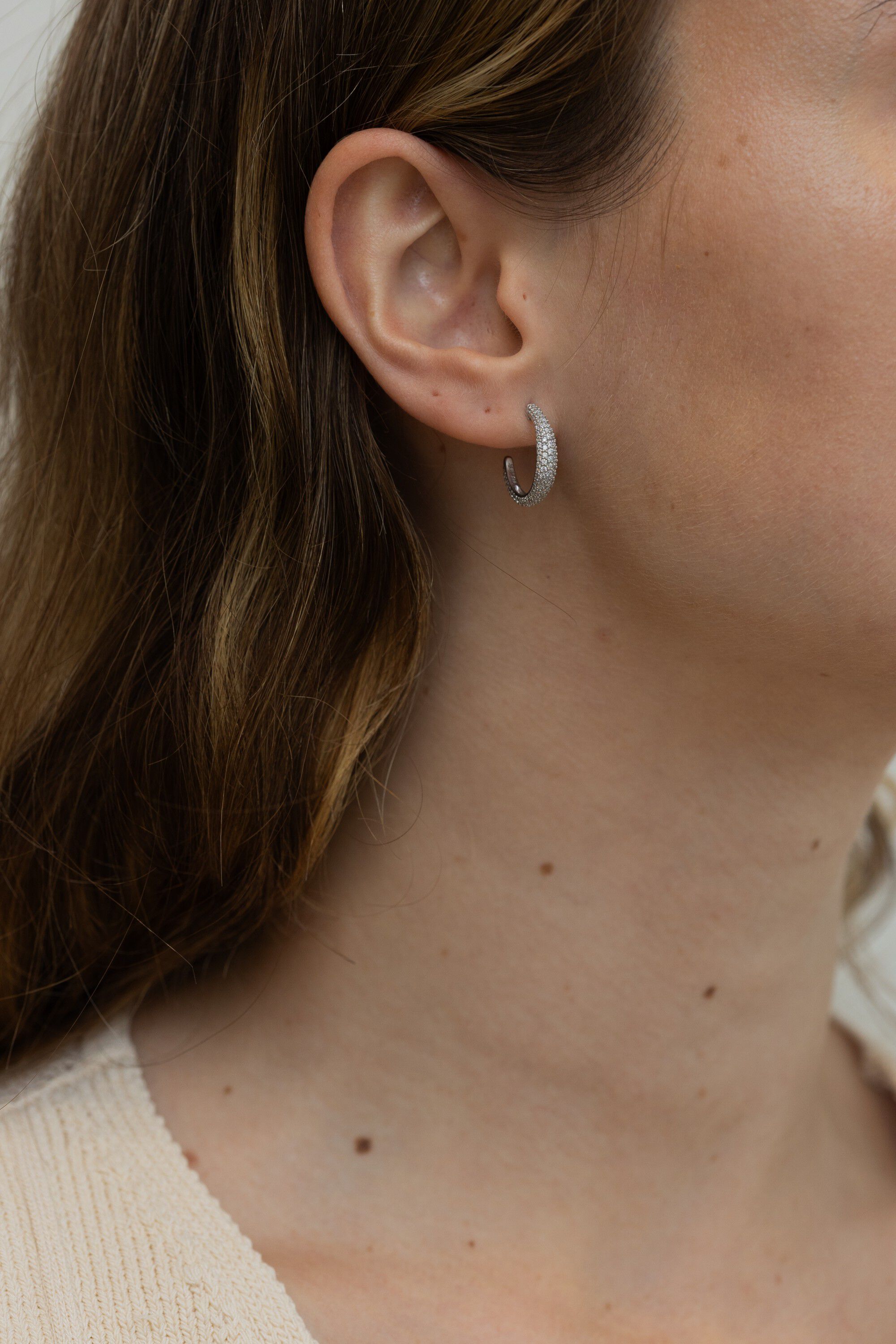 Ocean Flow Medium Sparkle Hoop