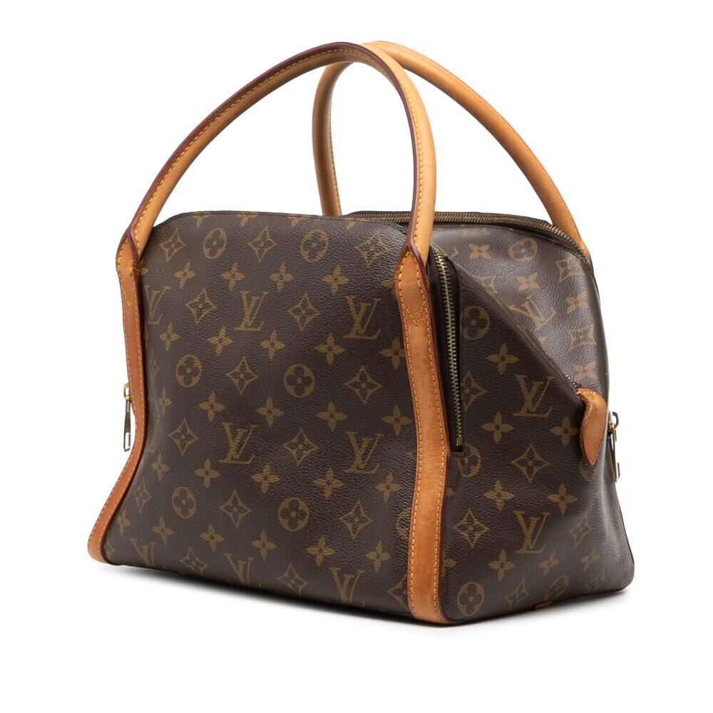 Louis Vuitton Marais