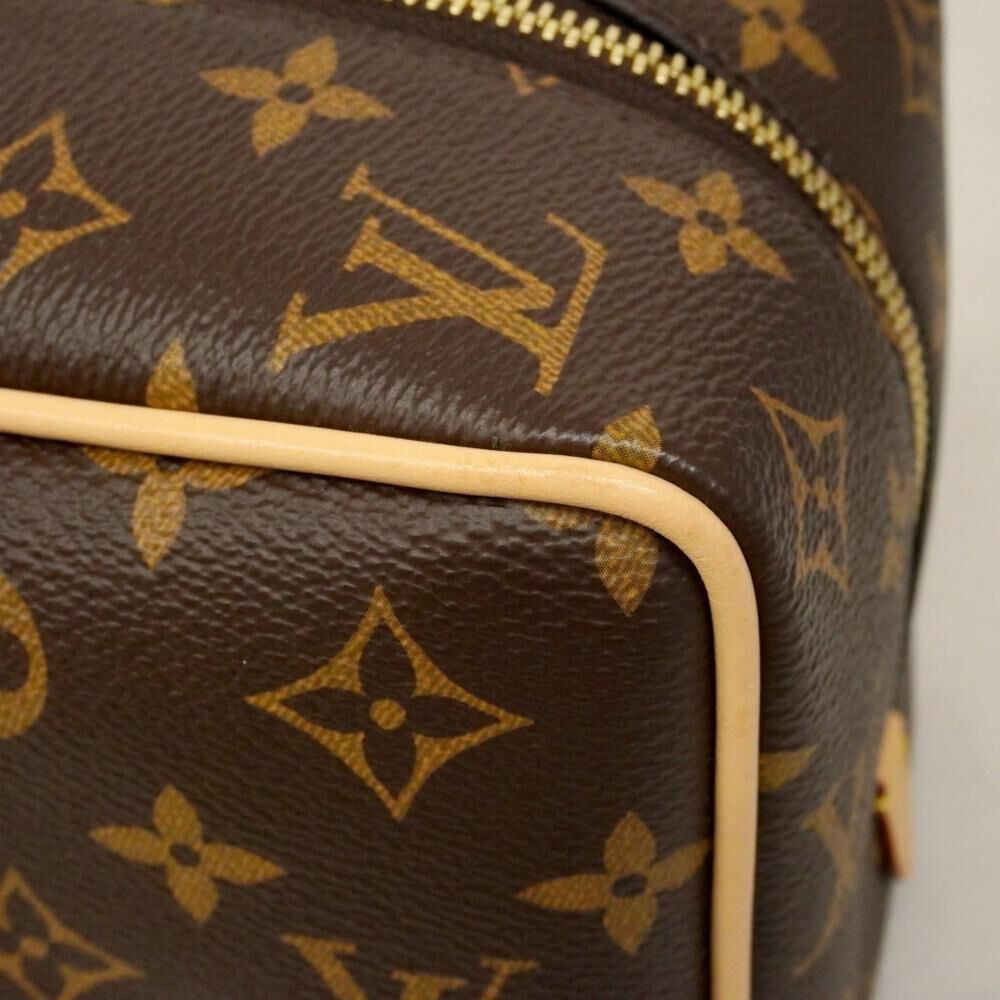 Louis Vuitton Clutch