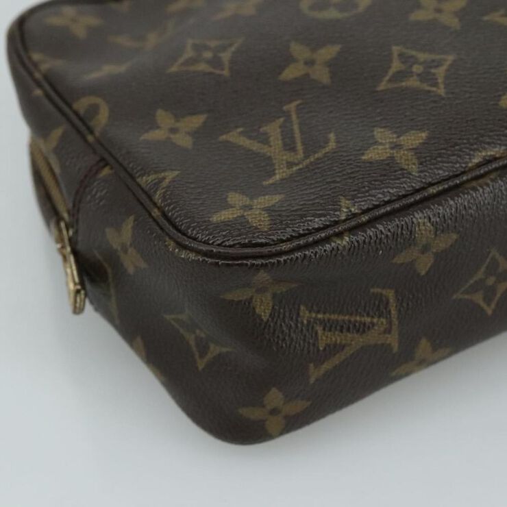 Louis Vuitton Trousse Toilette