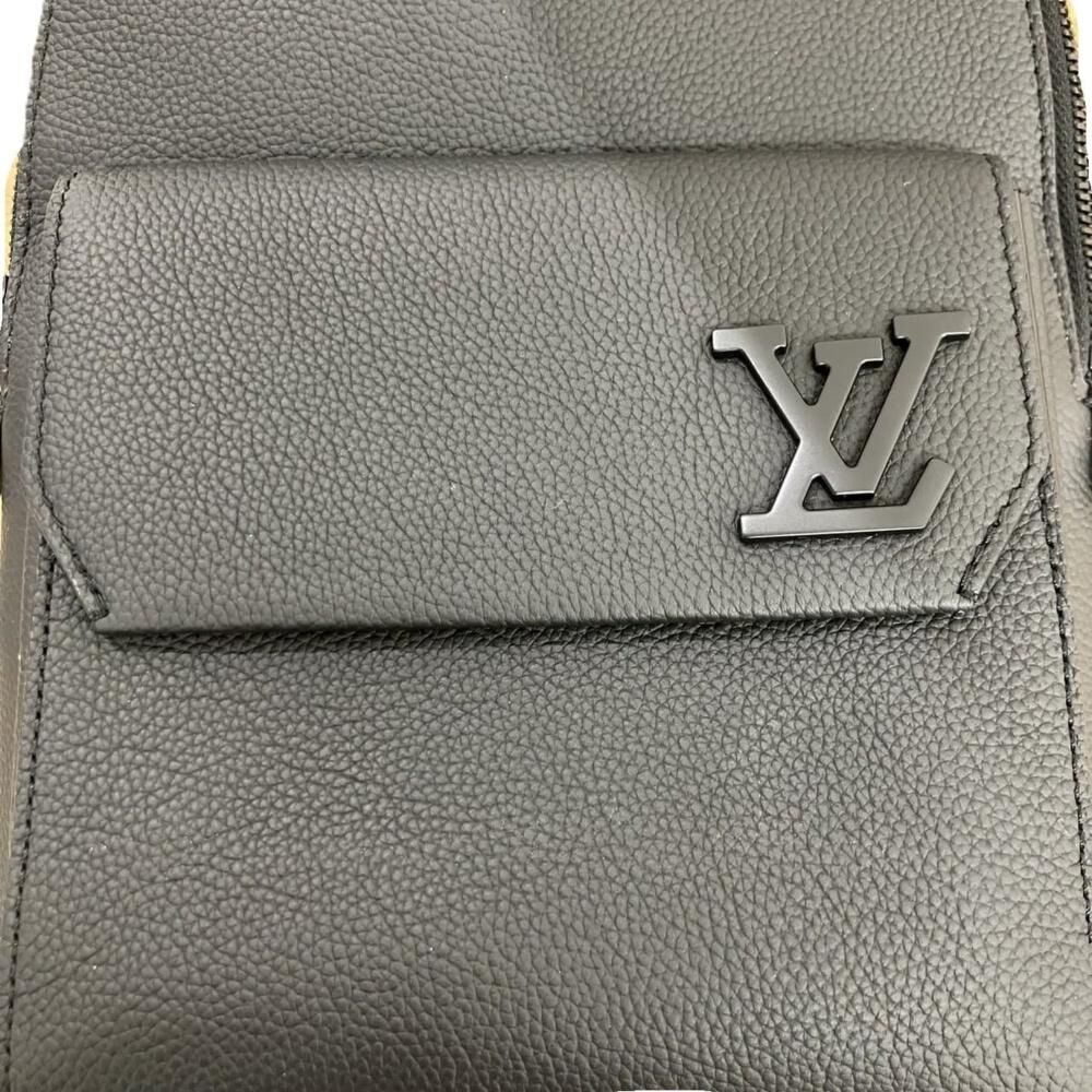 Louis Vuitton Crossbody Bag