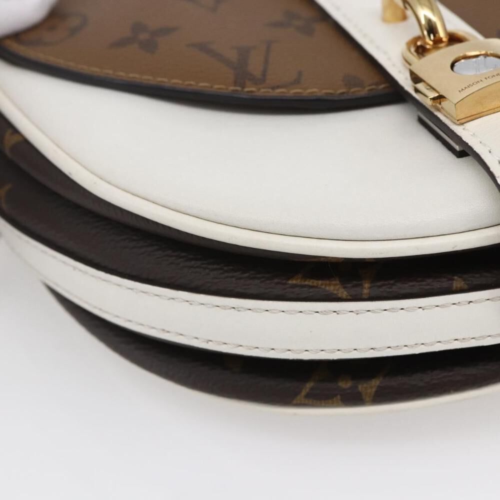 Louis Vuitton Chantilly