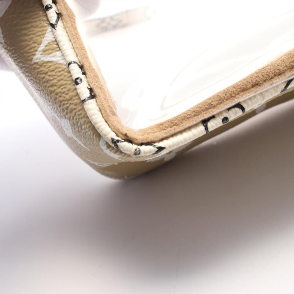 Louis Vuitton Shoulder Bags