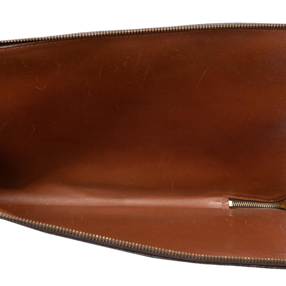 Louis Vuitton Clutch