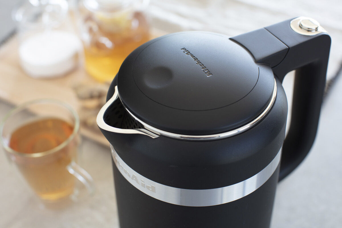 Design Collection vattenkokare matt svart 1,5 lite