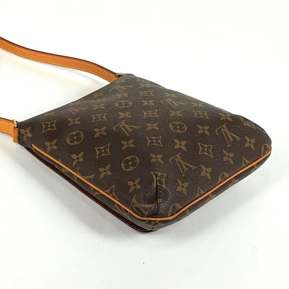 Louis Vuitton Musette Salsa