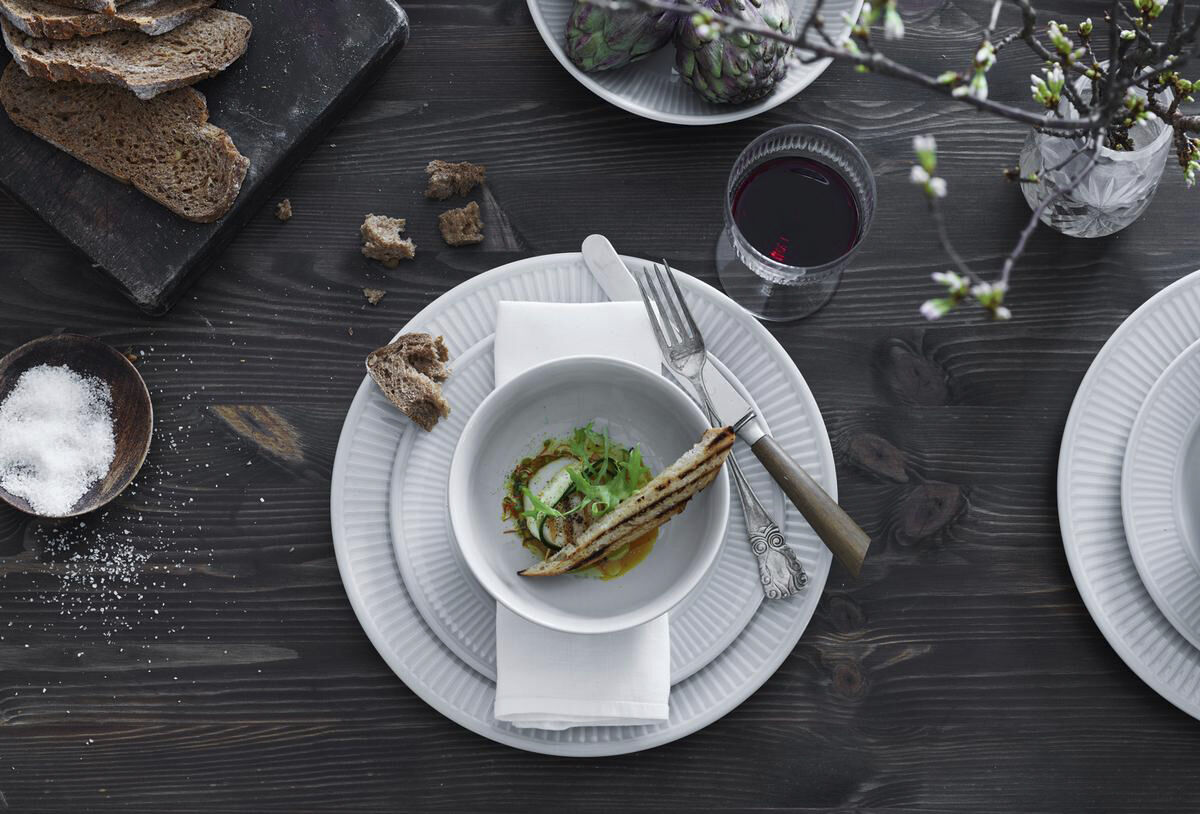 "Tallerken flat Pliss&Atilde;&copy; 28 cm Hvit"