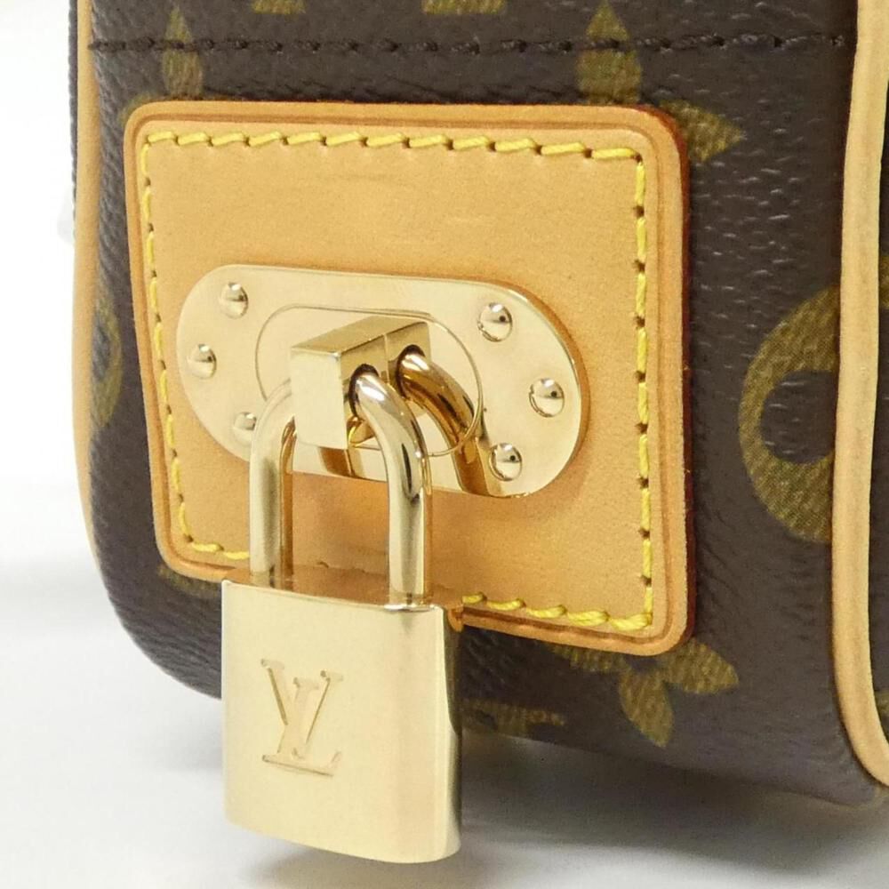 Louis Vuitton Shoulder Bags