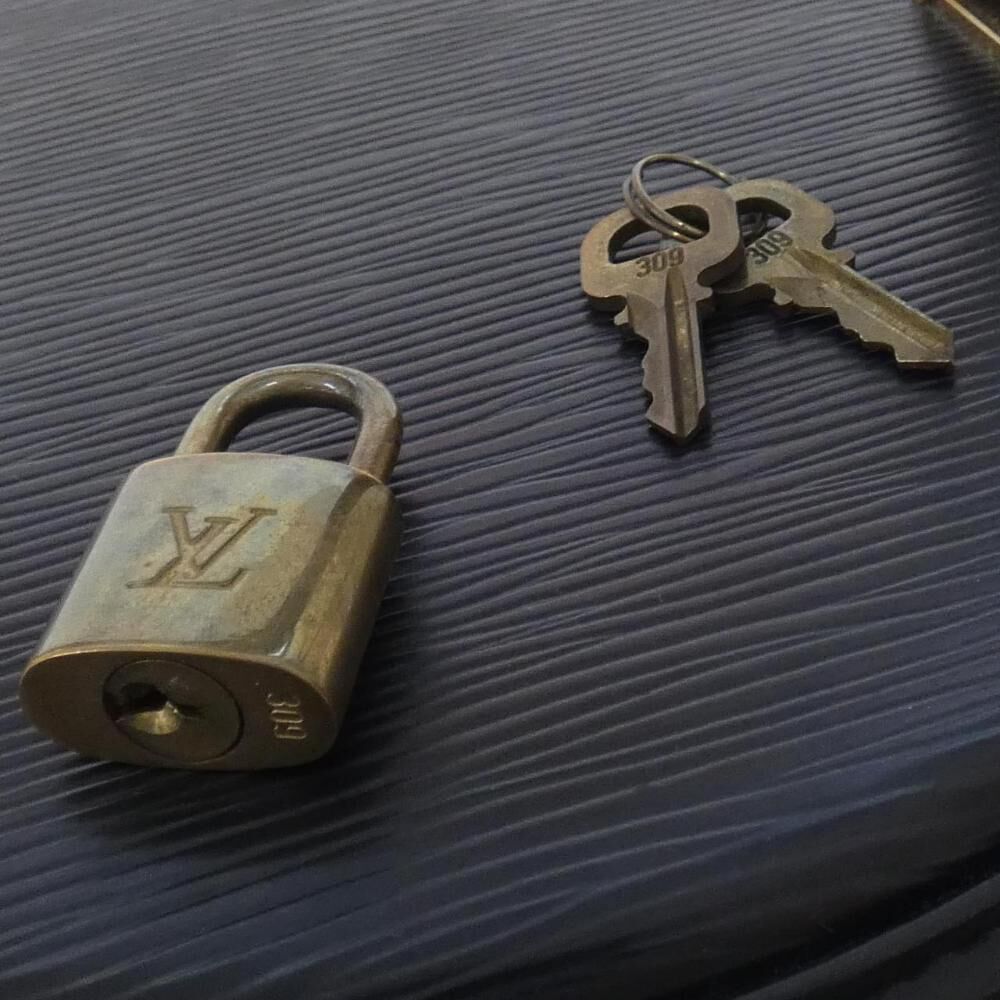 Louis Vuitton Cannes