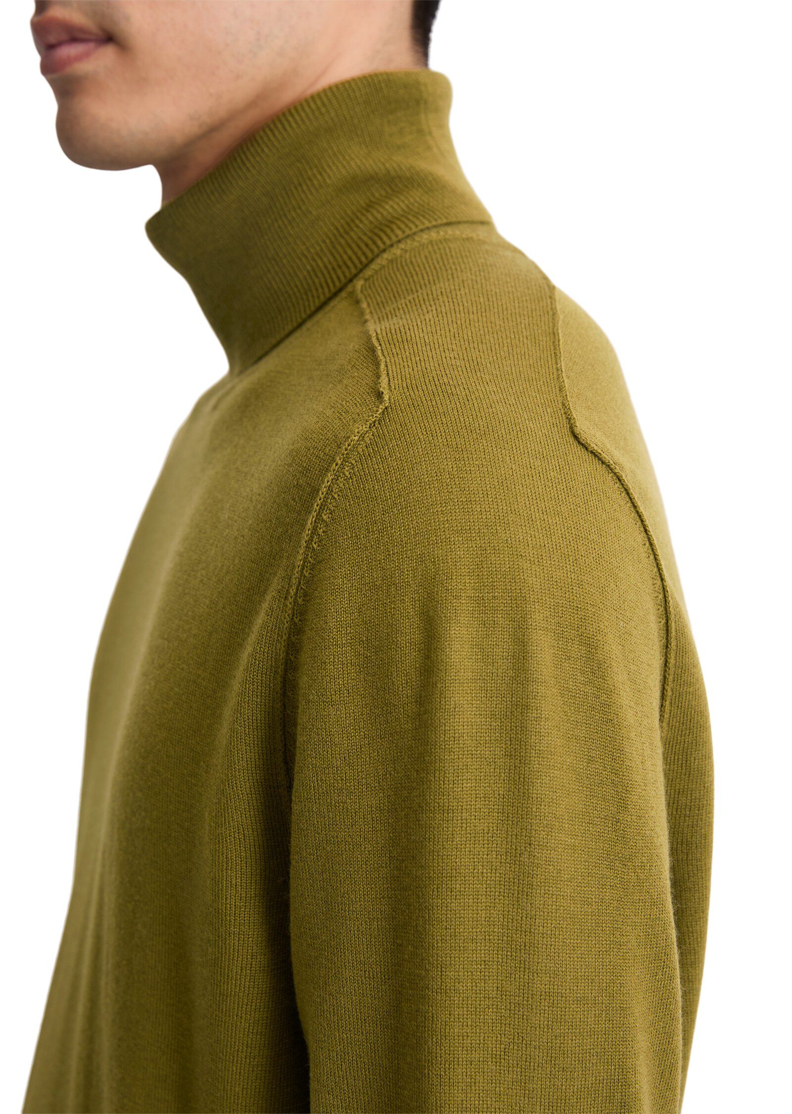 Turtleneck in pure merino