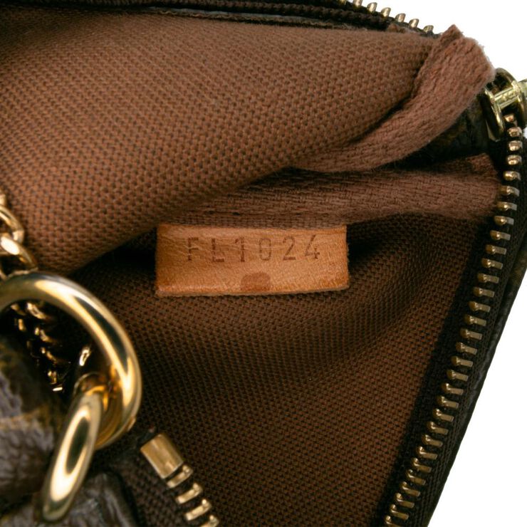 Louis Vuitton Pochette Accessoires