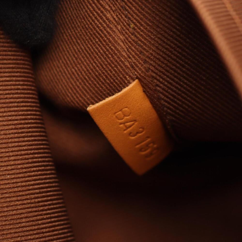 Louis Vuitton Messenger