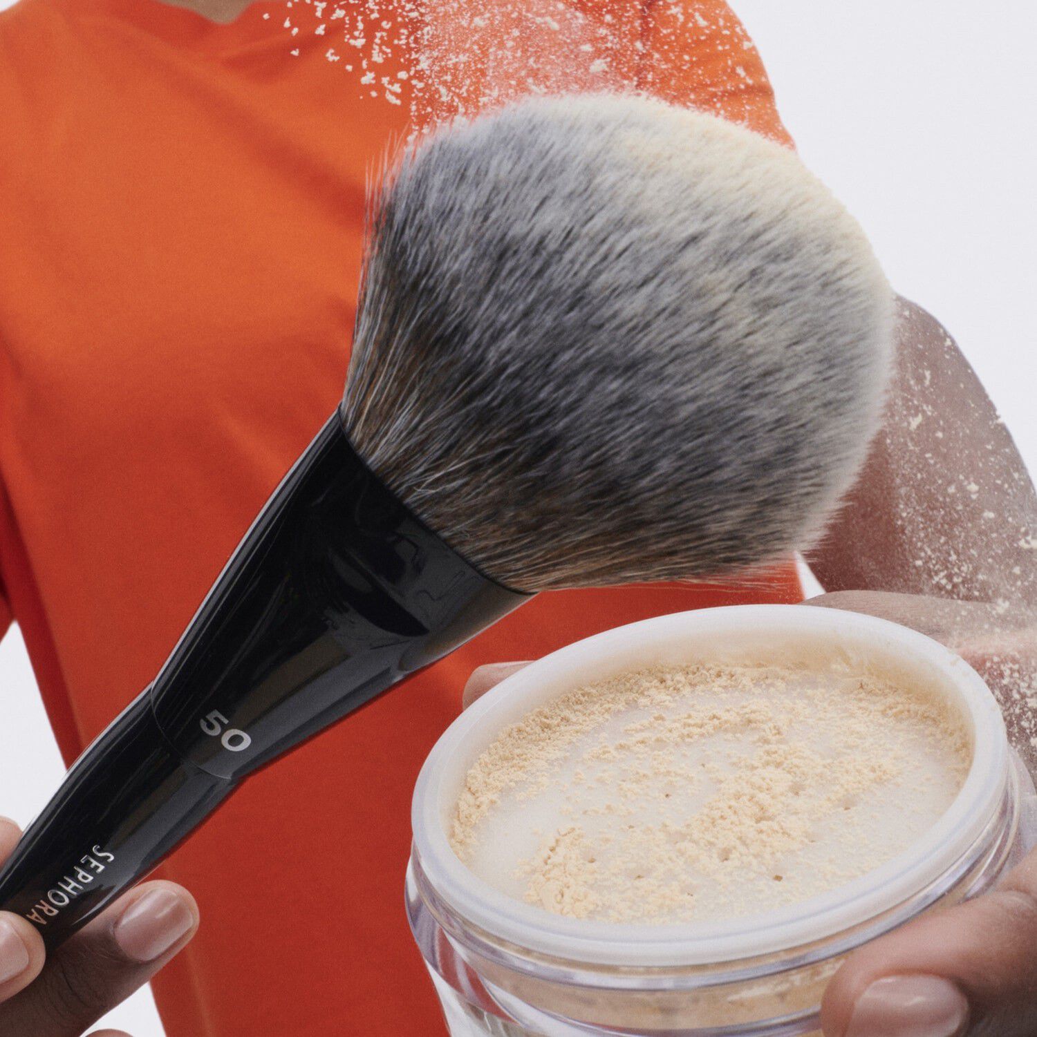 Loose Setting Powder 12H - H&aring;llbart, matt och transparant l&ouml;spuder