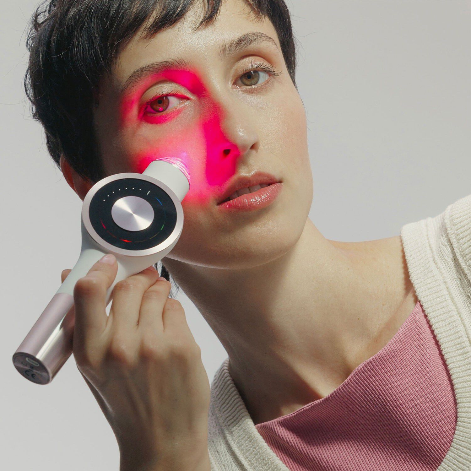 Enhet - Patenterad LED-teknik med 5 lampor f&ouml;r att regenerera huden