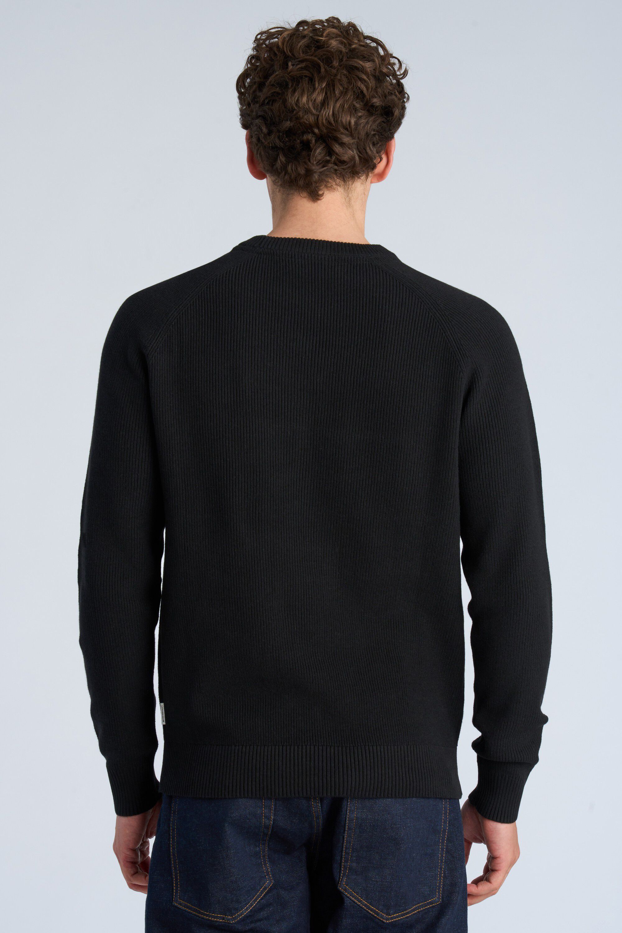 Ribbed L/S o-neck knit
