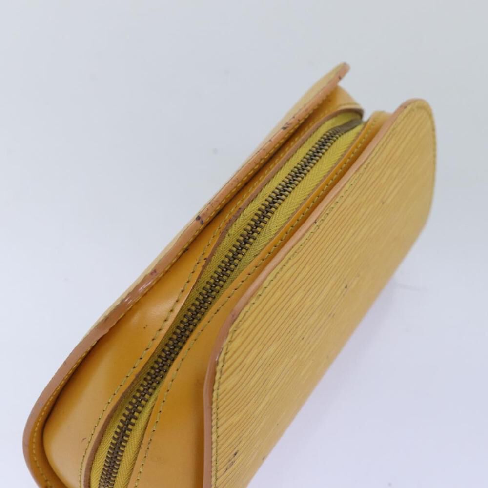 Louis Vuitton Dauphine