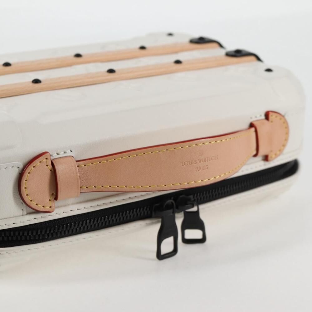 Louis Vuitton Shoulder Bags