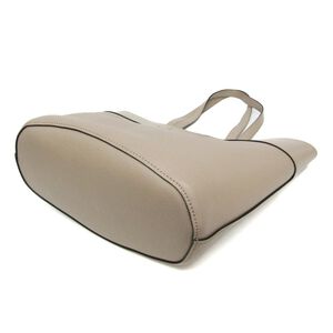 Chlo&eacute; Tote