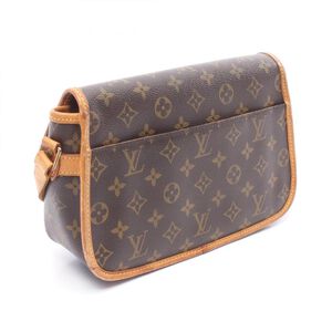 Louis Vuitton Sologne