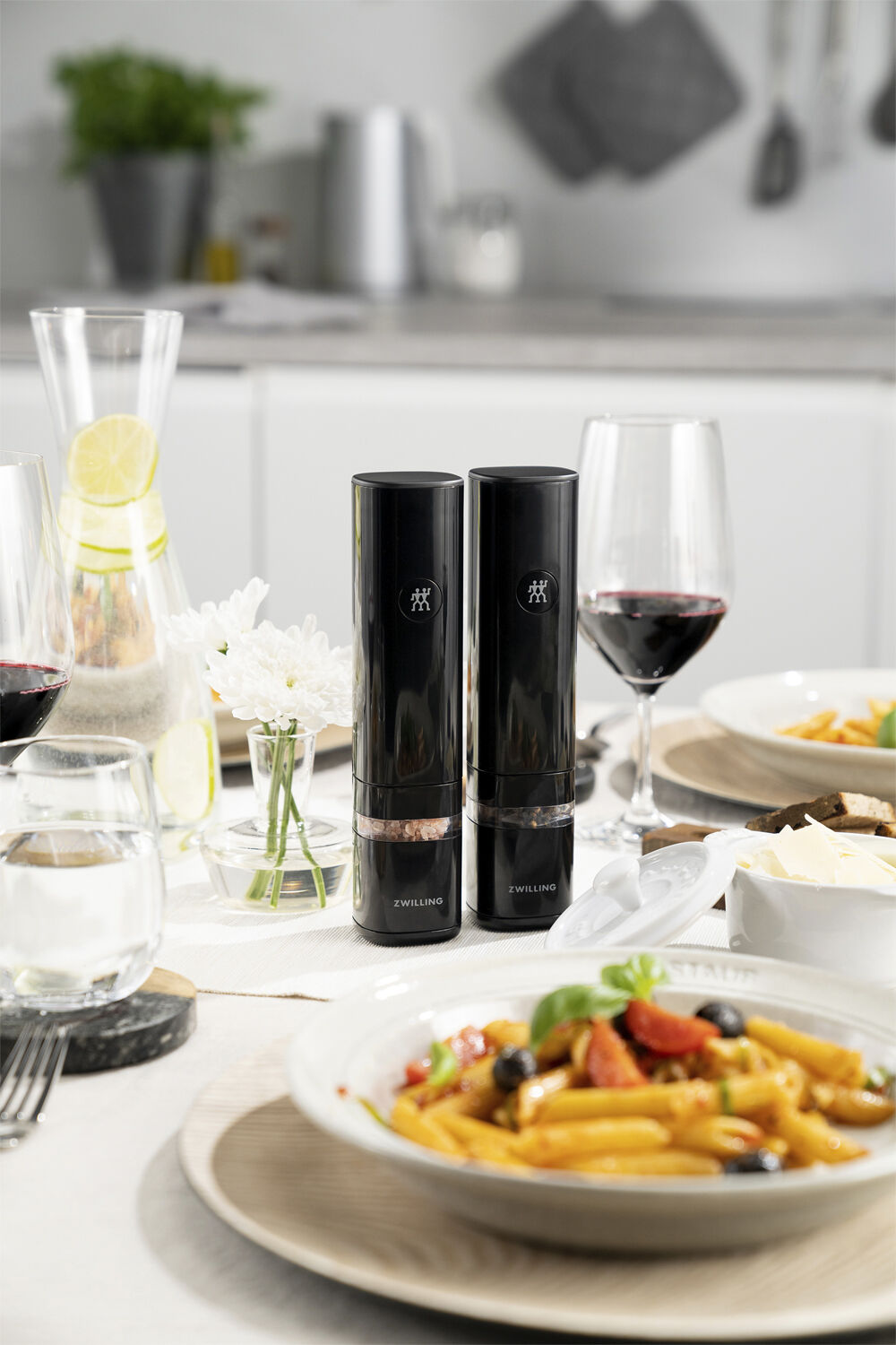 Enfinigy Elektrisk kryddkvarn Svart