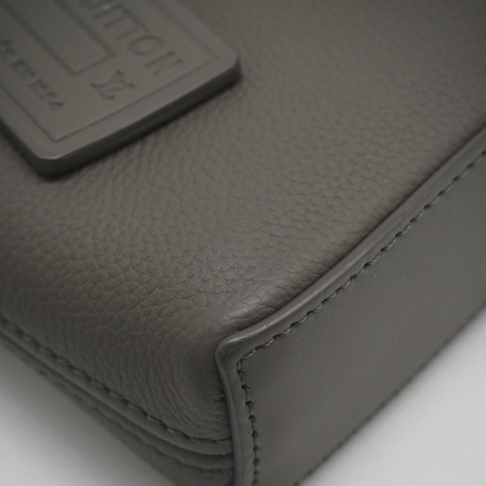 Louis Vuitton Pouch