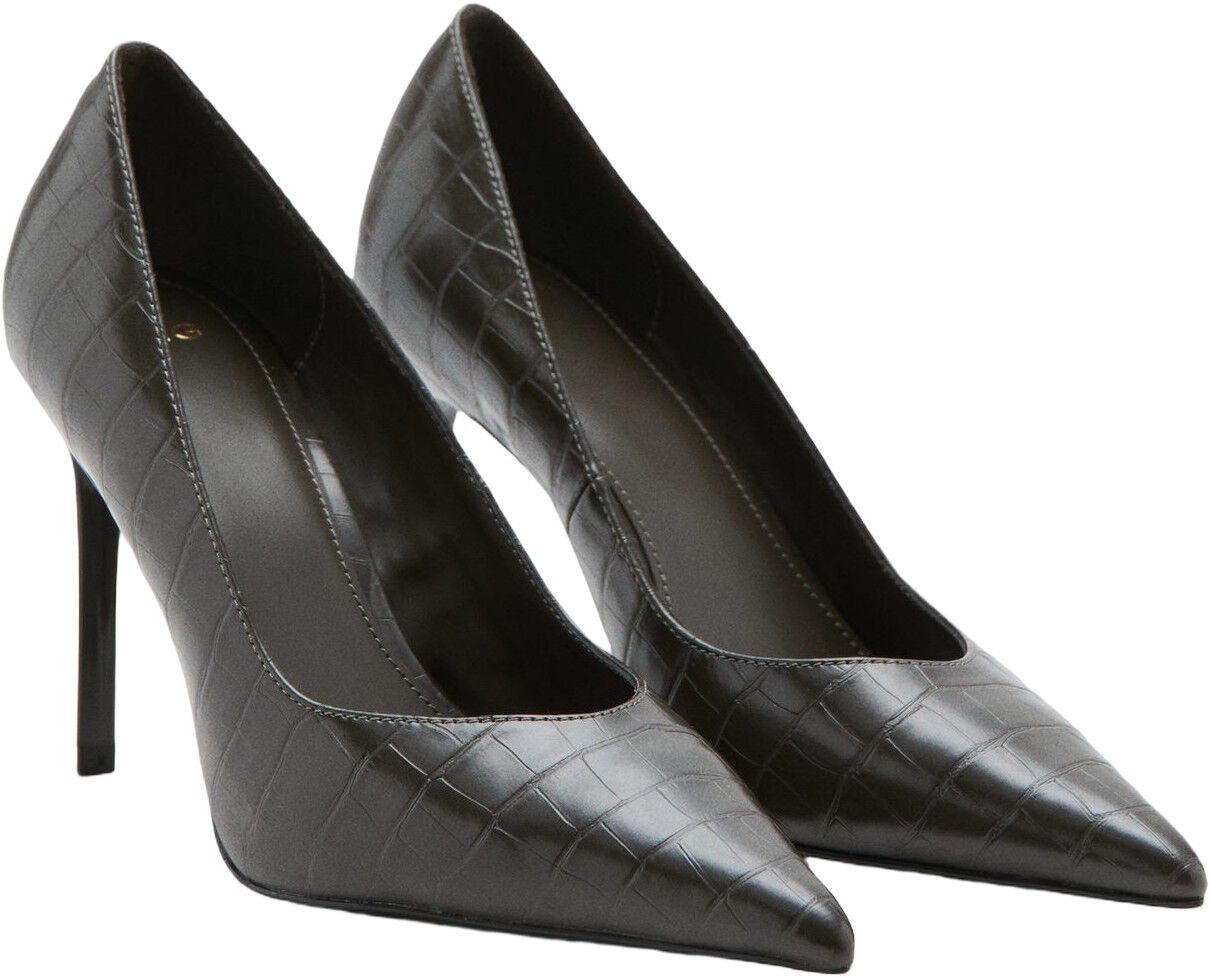 Croc-effect heeled shoes