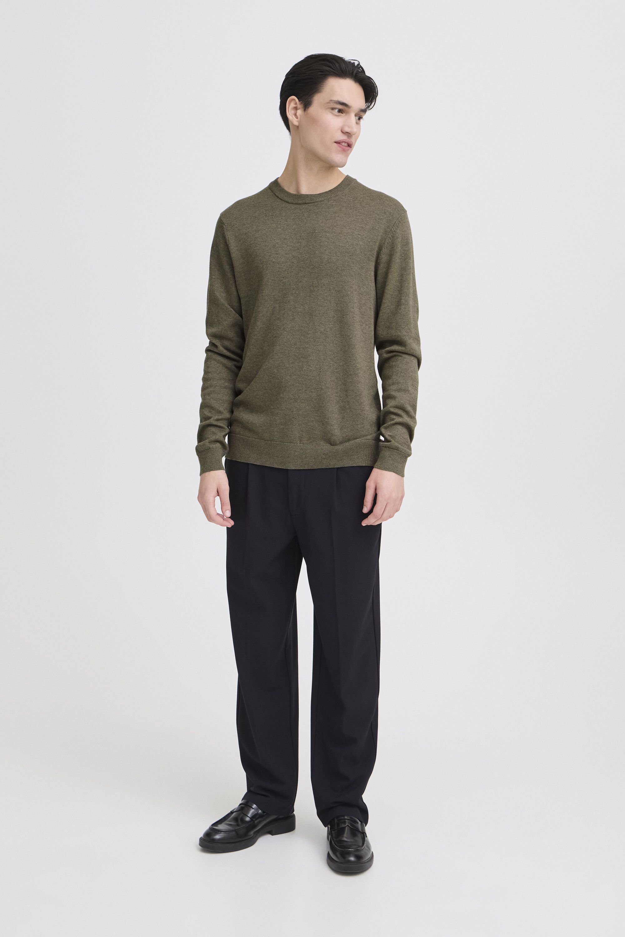 CFBELLS LS CREW KNIT