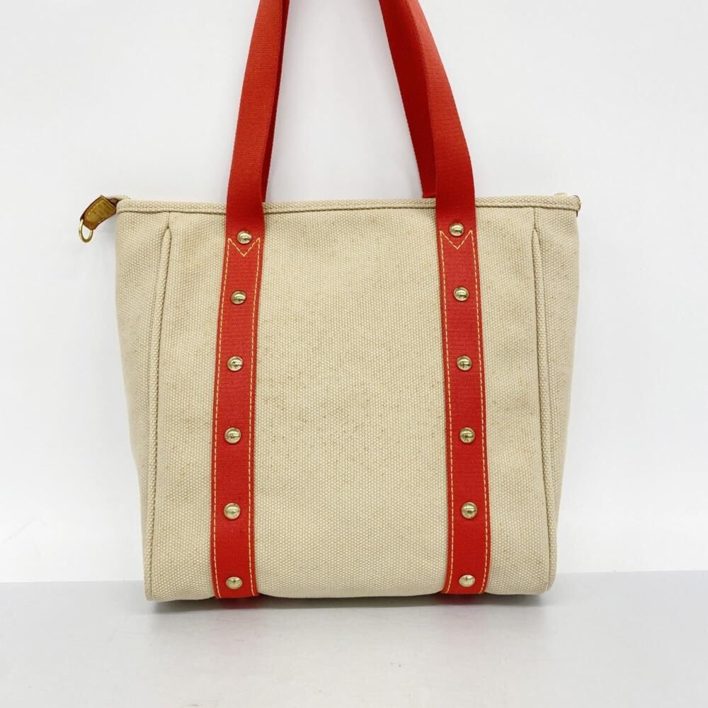 Louis Vuitton Antigua