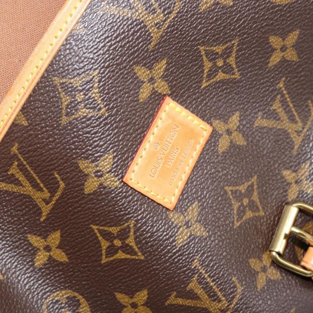 Louis Vuitton Saumur