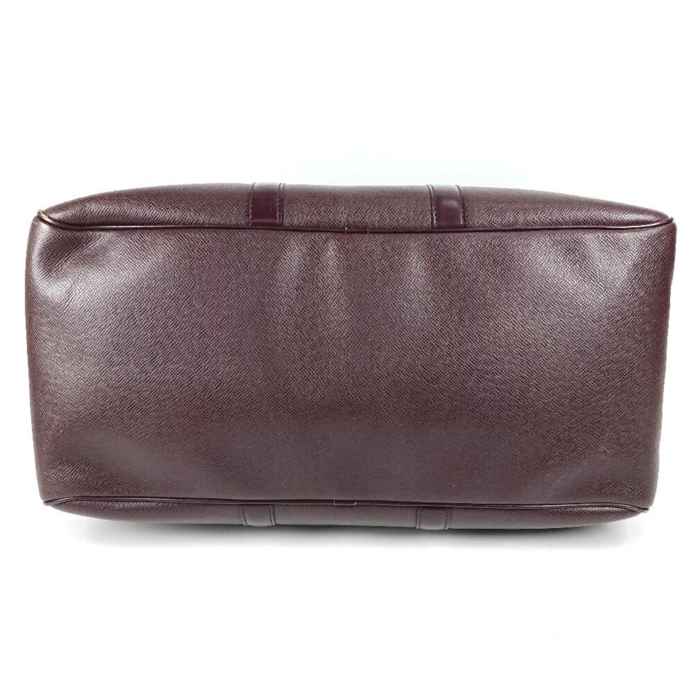 Louis Vuitton Taiga Kendall