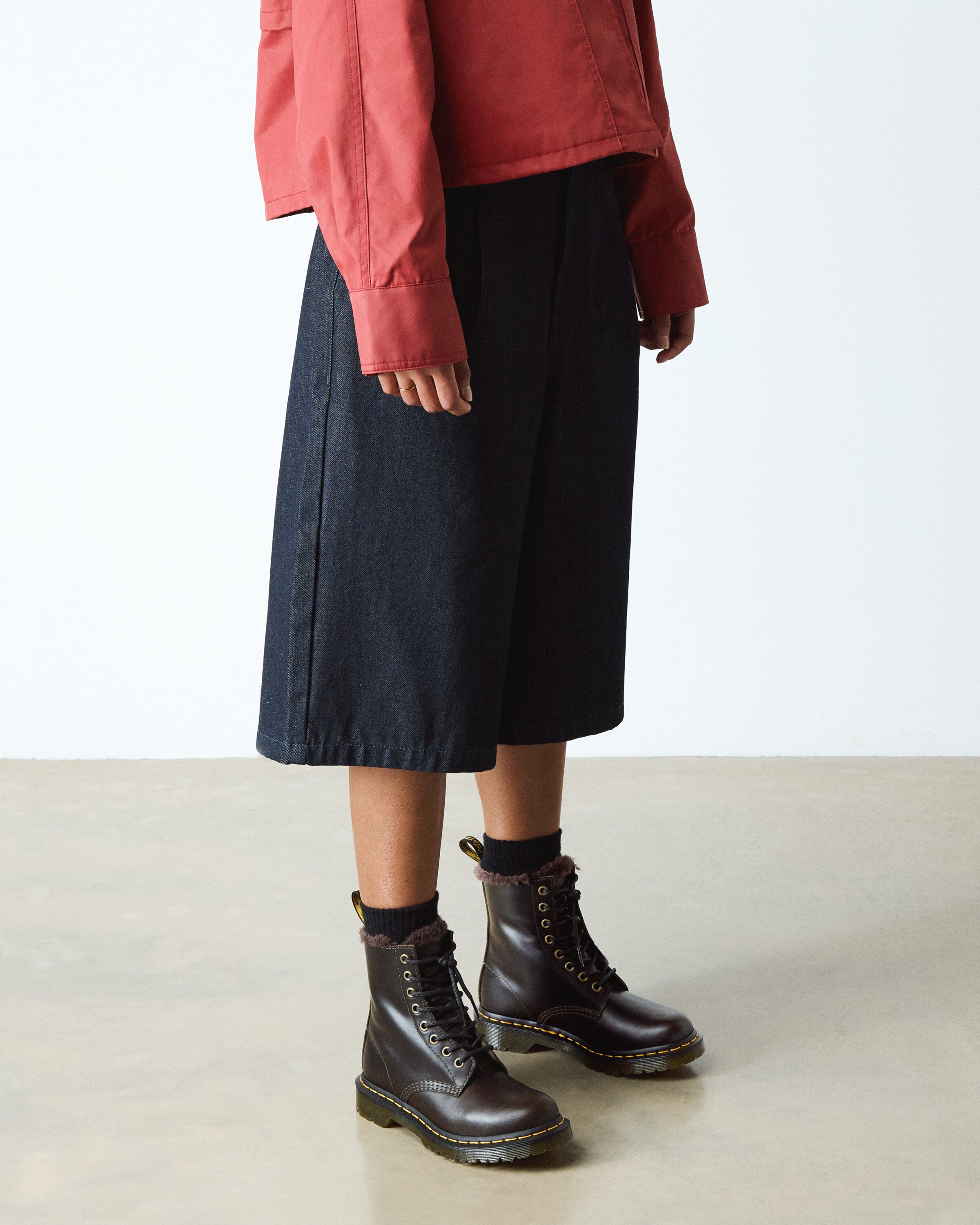 1460 Serena Dark Taupe Orleans