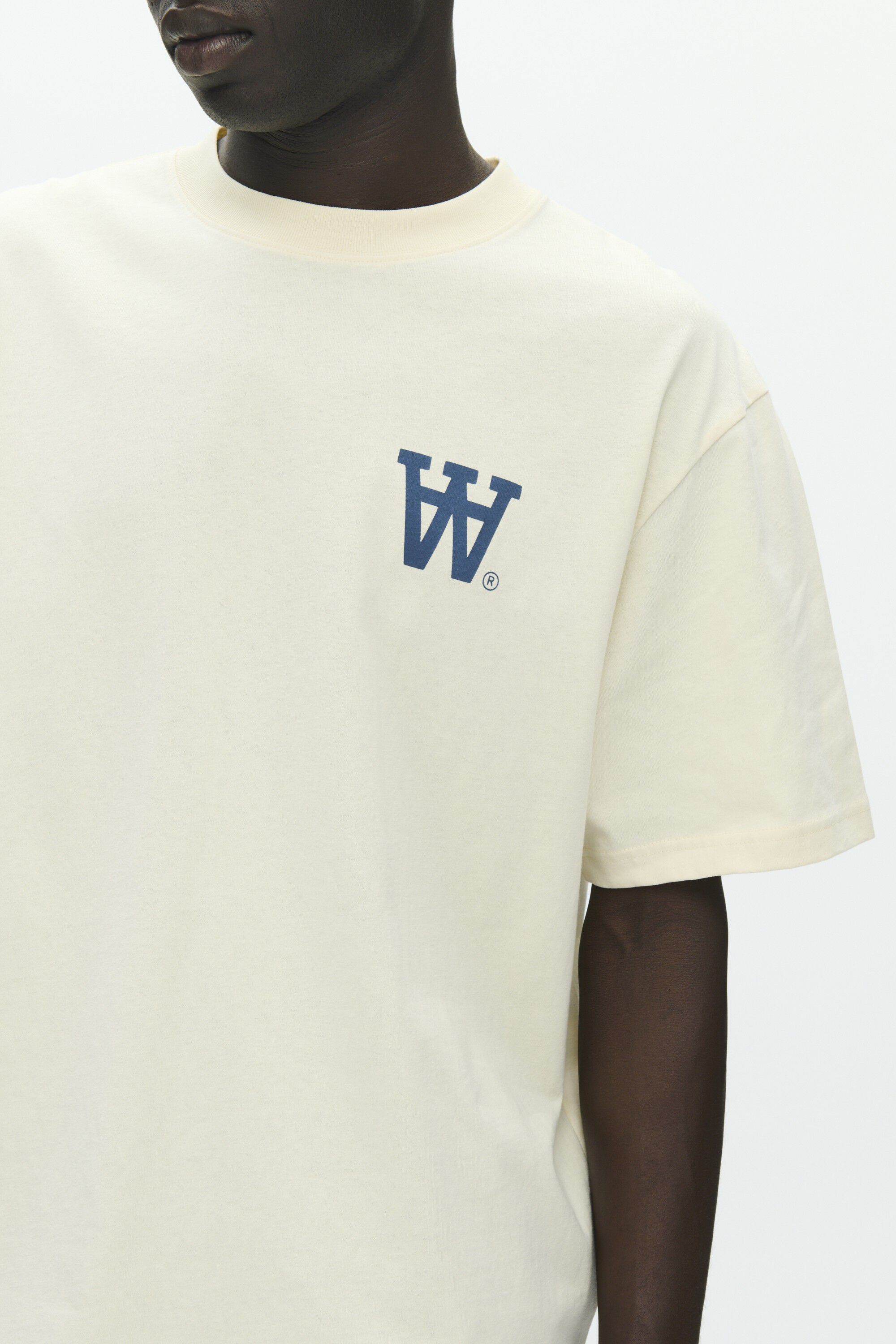 WWLiam tee AAchest 25220