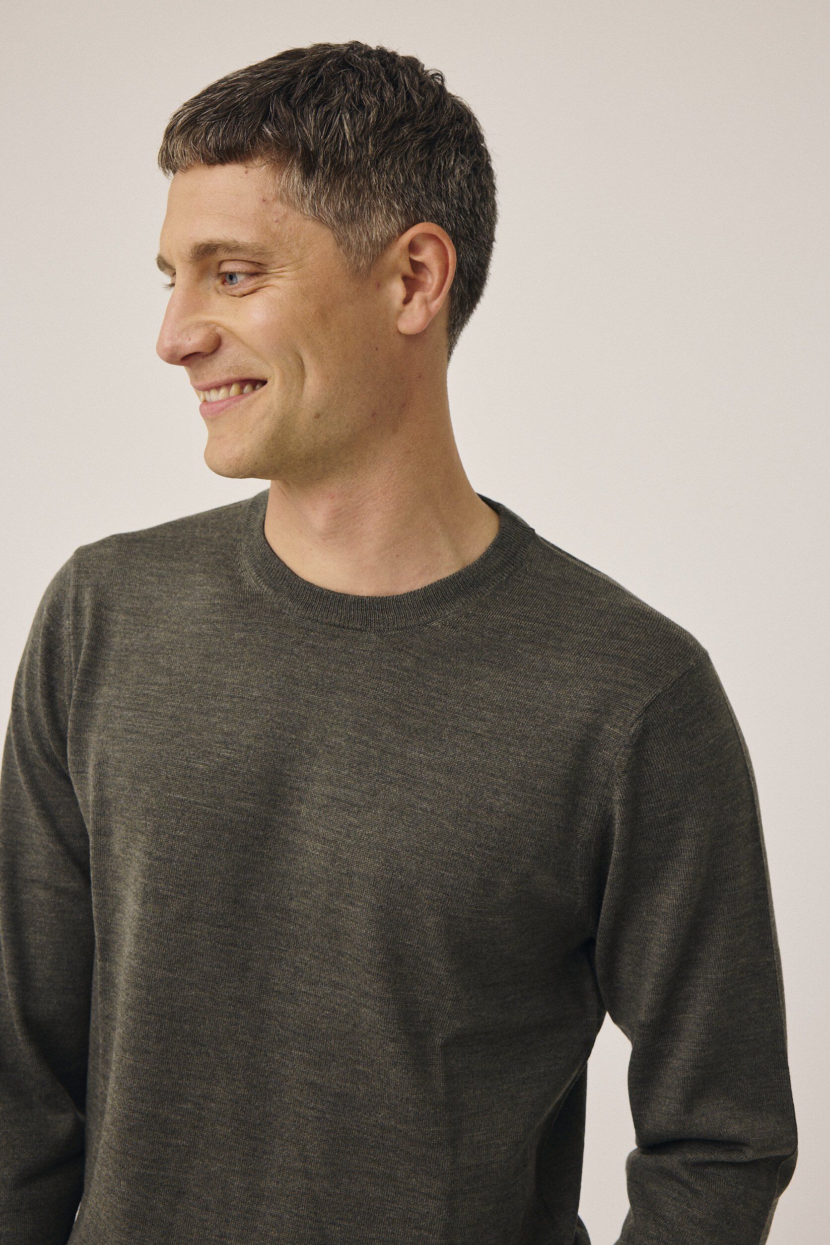 Morgan 2 - 100% RWS Merino Wool