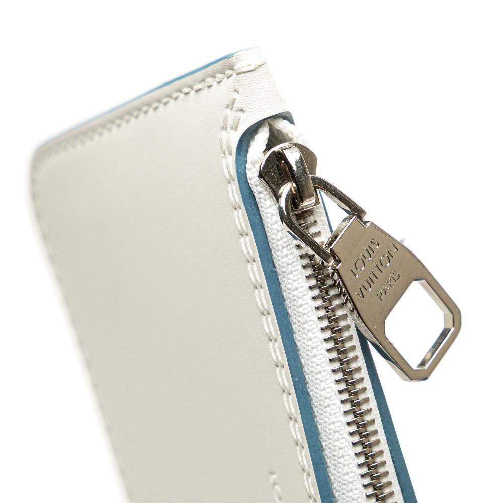 Louis Vuitton Mahina