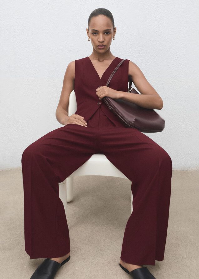 Playsuit. -- VESTY