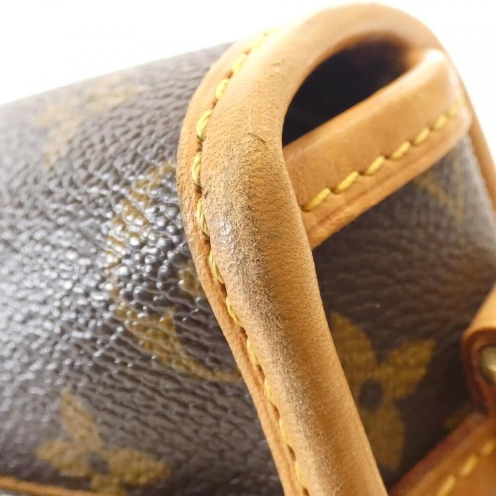 Louis Vuitton Shoulder Bags