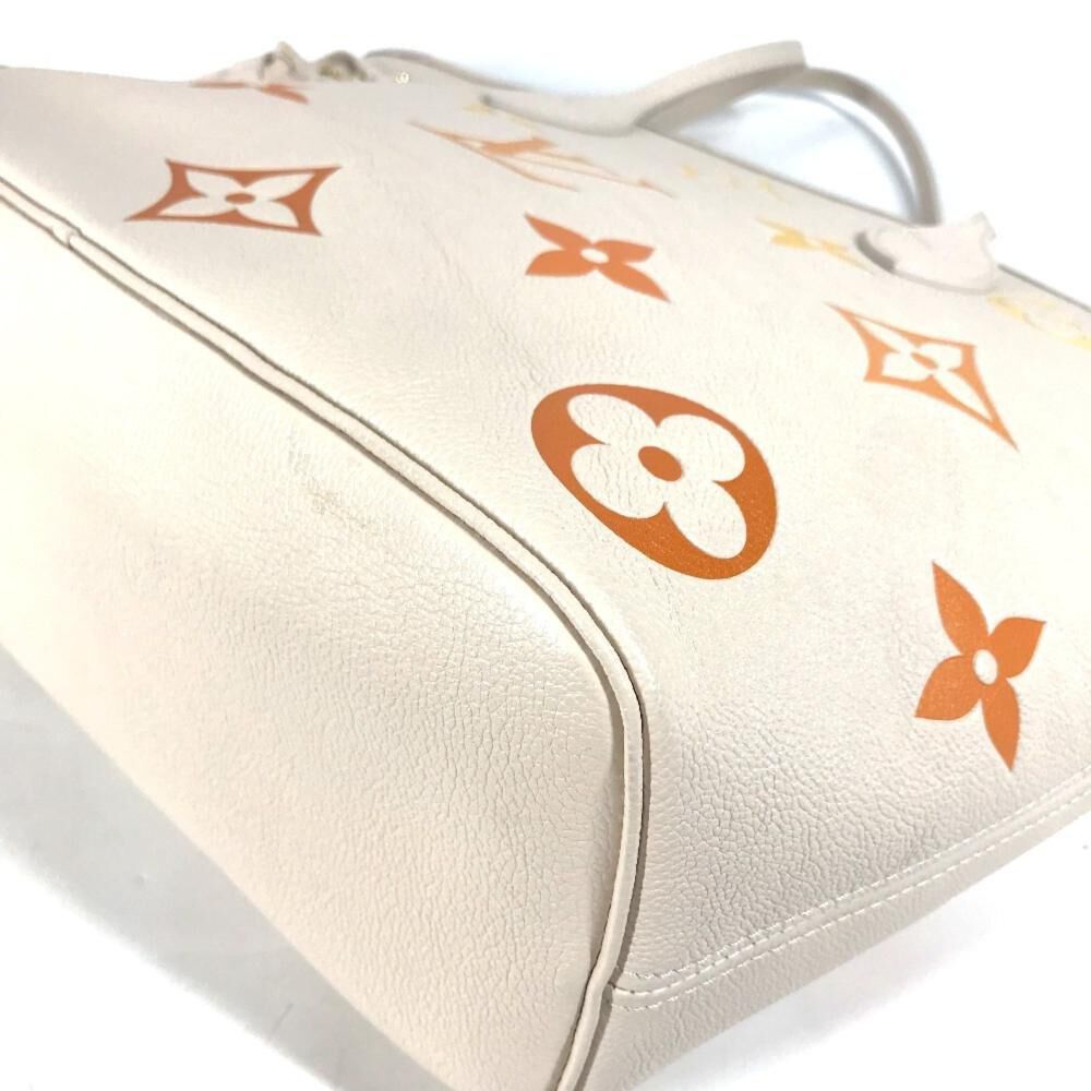 Louis Vuitton Neverfull