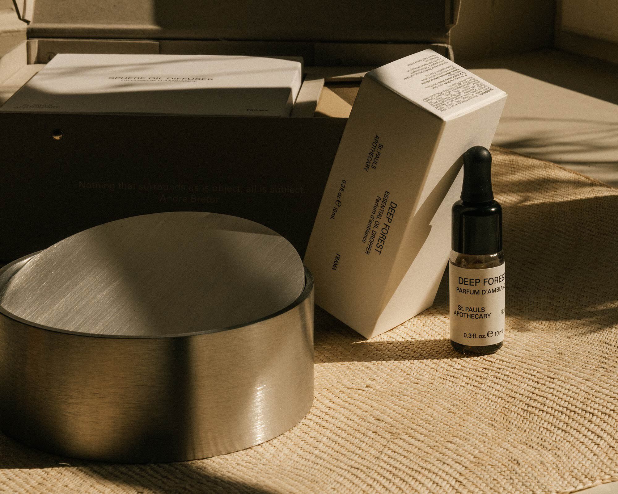Gift Box: Sphere Oil Diffuser + Oil | Deep Forest