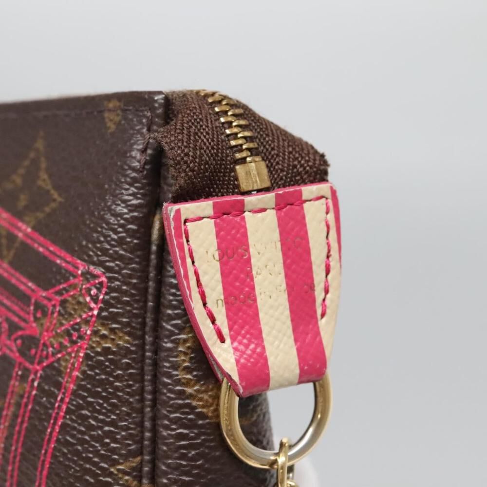 Louis Vuitton Pochette Accessoires