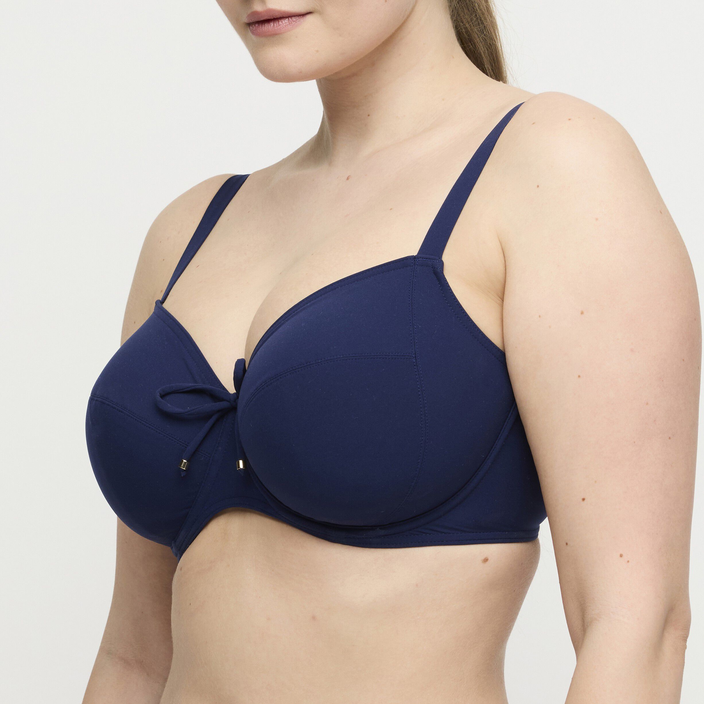 Aswan full cup bikini top