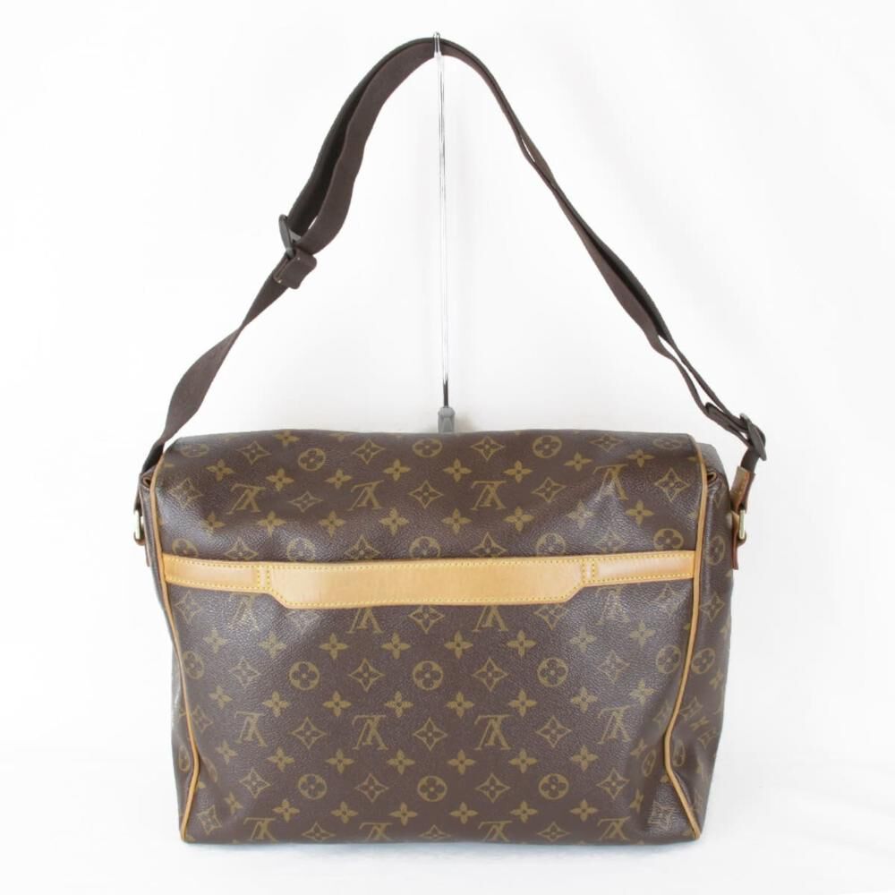 Louis Vuitton Shoulder Bags