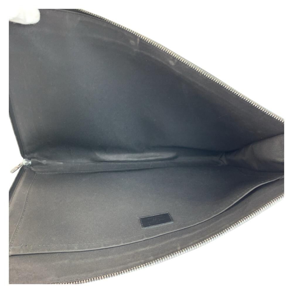 Louis Vuitton Clutch